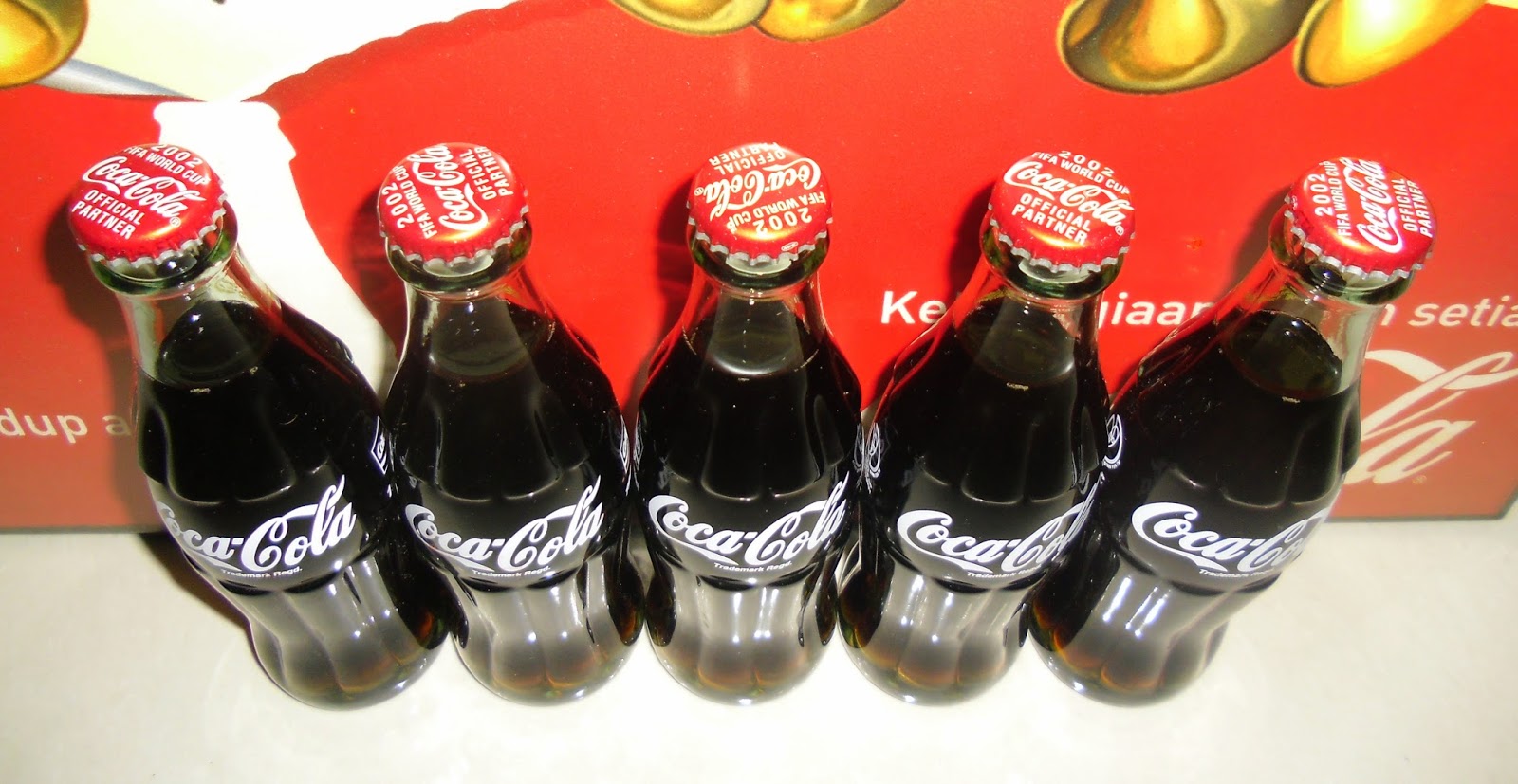 Bottle Republic: Coca-Cola 2002 FIFA World Cup Commemorative 