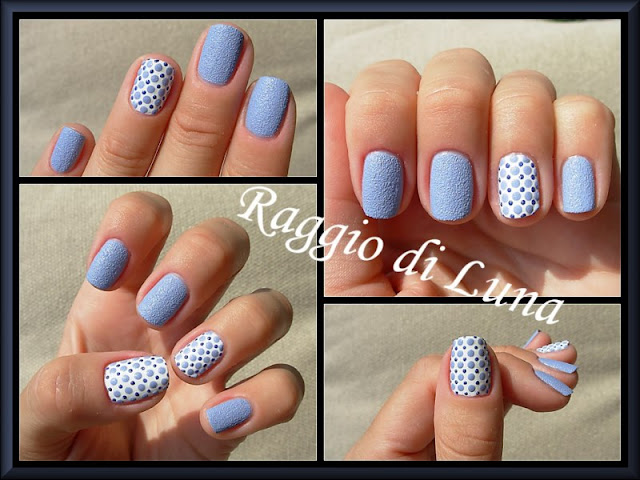 Raggio di Luna Nails: Textured blue dots on white