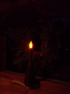 York Mountain Primitives: Rustic Farmhouse Fireplace Mantel ~ Christmas 2011