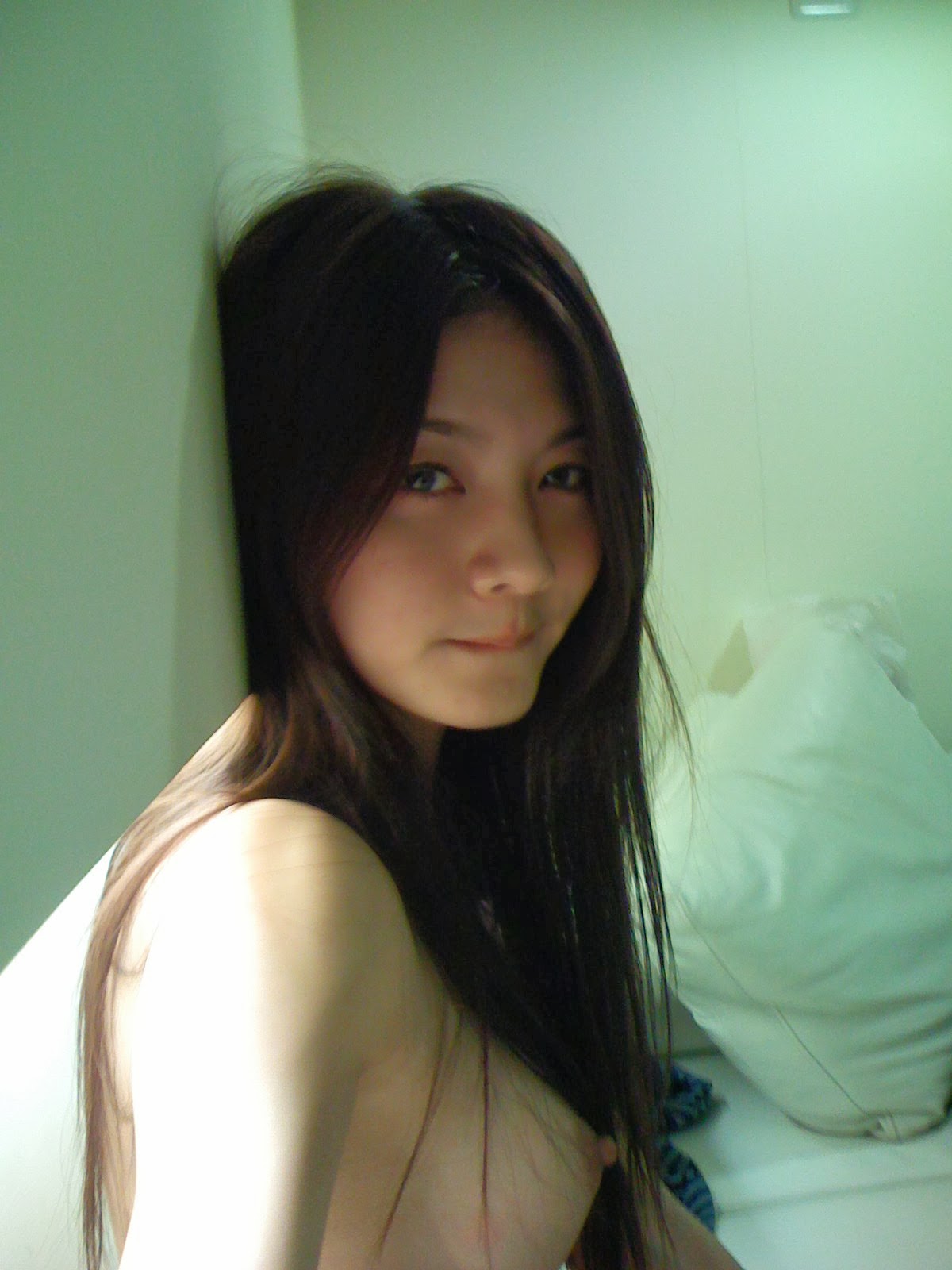 dicks-young-nude-photos-maggie-wu