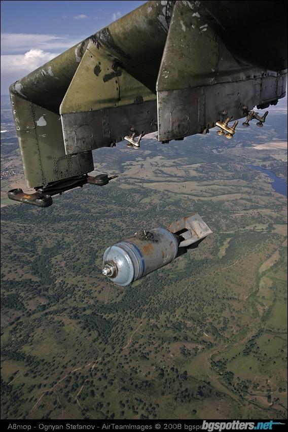 Brown Moses Blog Evidence Of Unguided Bombs Being Deployed By The