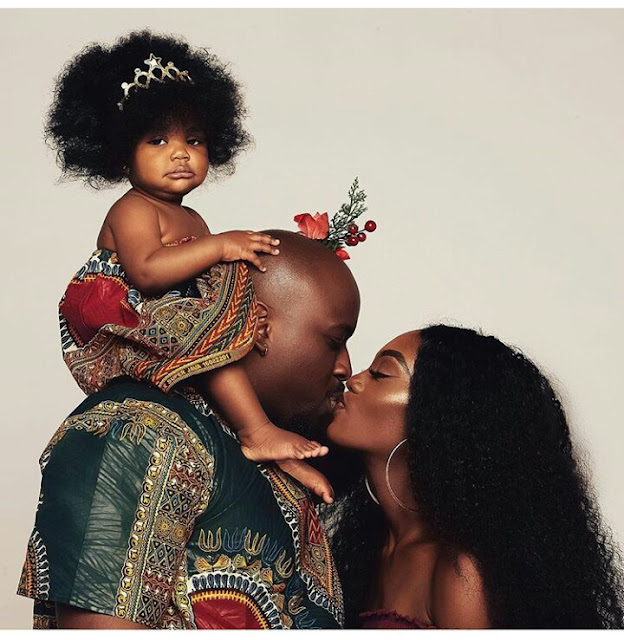 Check out this lovely ankara themed family photo shoot