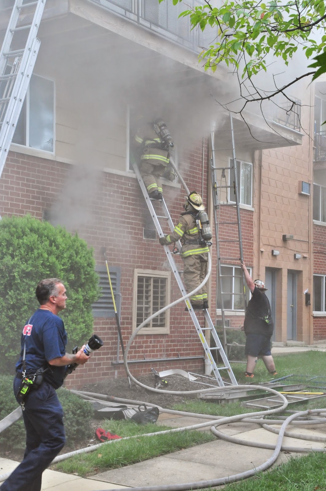 2Alarm Apartment Fire 6800 Block of Riverdale Road