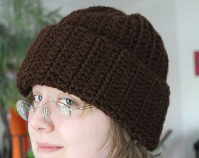 woman wearing crocheted hat