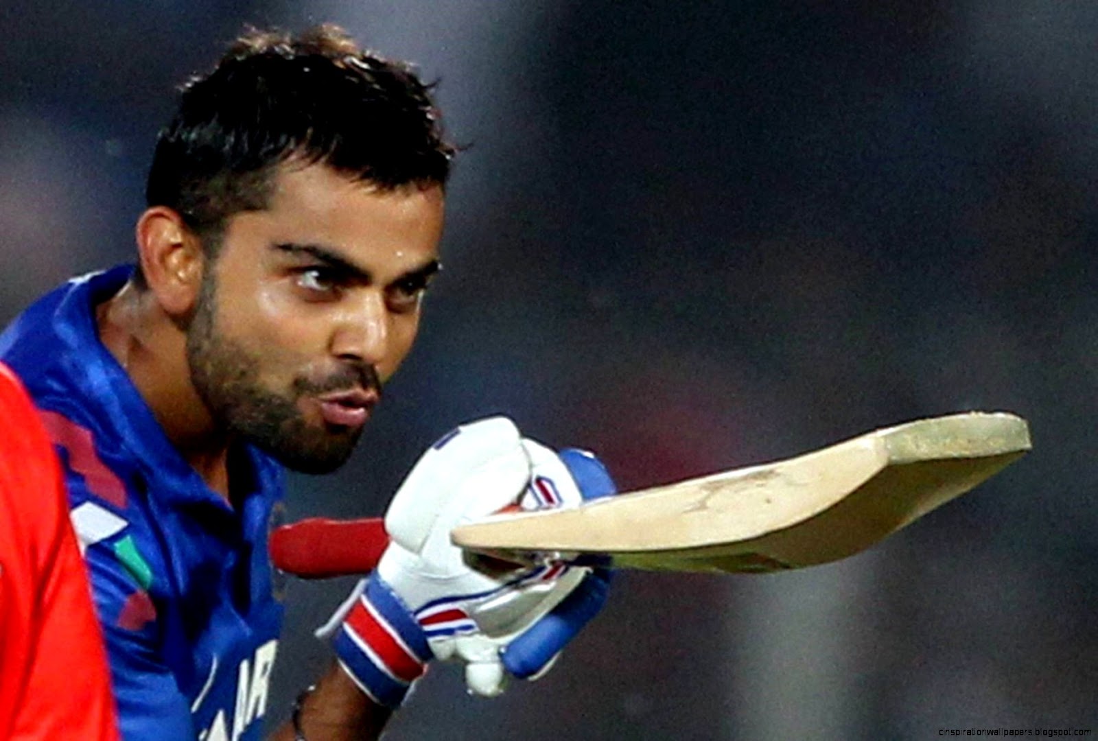 Flying Kiss Kohli Virat
