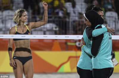 5 Rio Olympics: Egyptian Female Beach volleyball team wear Hijab while playing against Germany (photos)