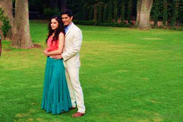 Una Sonrisa Como La Tuya Reparto Ratings México: ¡Así lucen los actores de "Siempre Tuya Acapulco"!