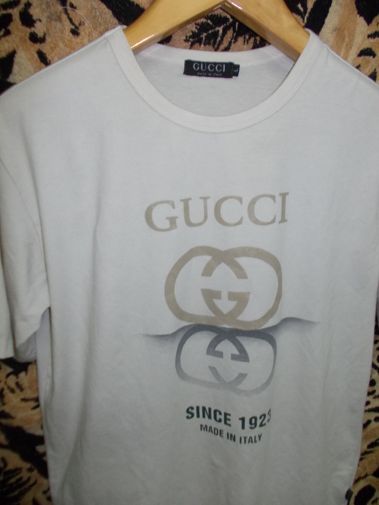 AFBUNDLE CLOTHING @ ASIA GLOBAL BUNDLE: GUCCI MADE IN ITALY T-SHIRT (SOLD)
