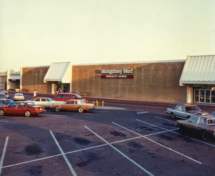 montgomery running store