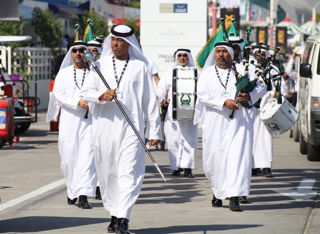 Polisi Di Dubai Memiliki Drumband