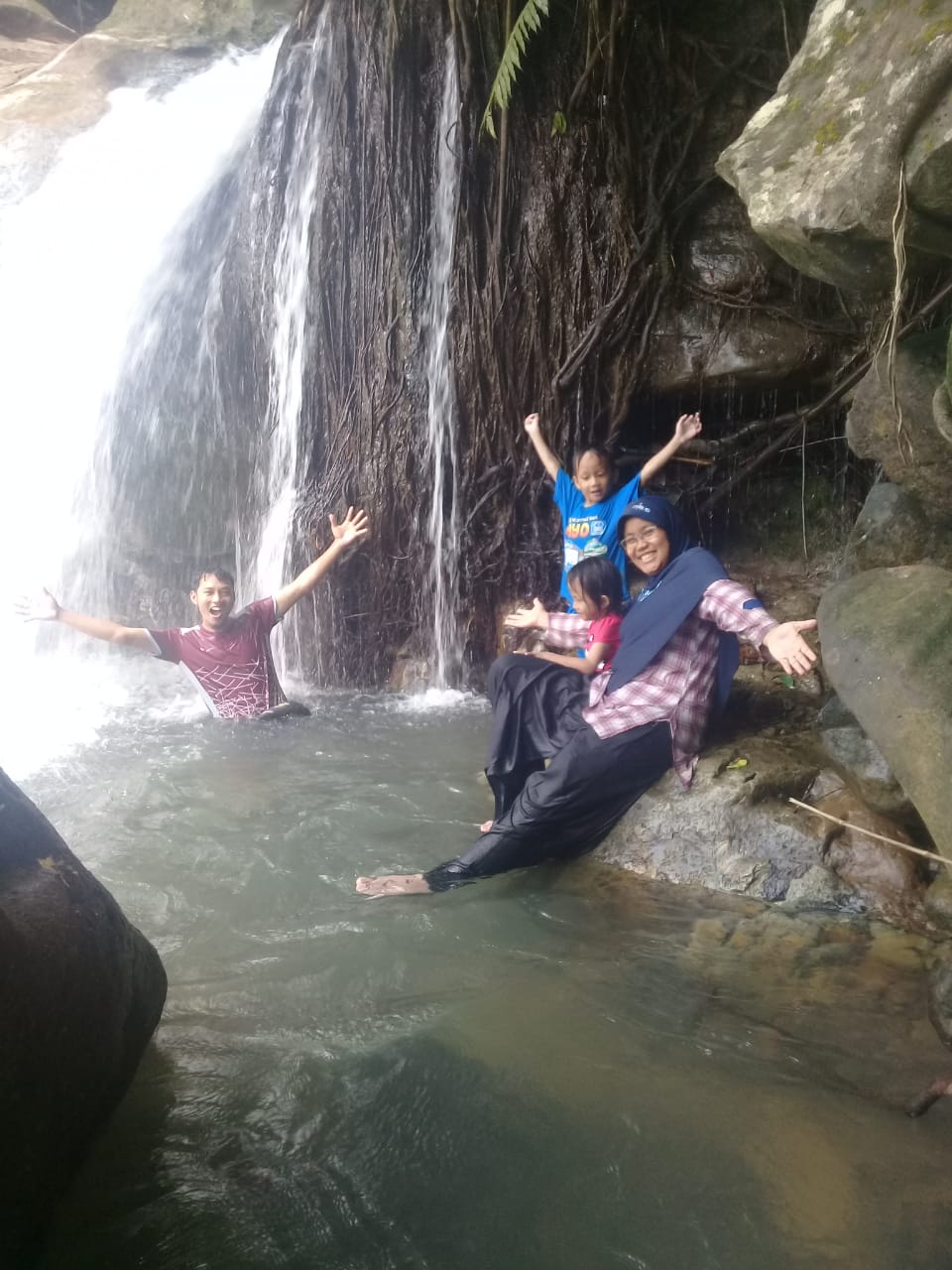 Destinasi Sungai Dan Air Terjun Desa Napal Jungur Kabupaten Seluma Bengkulu