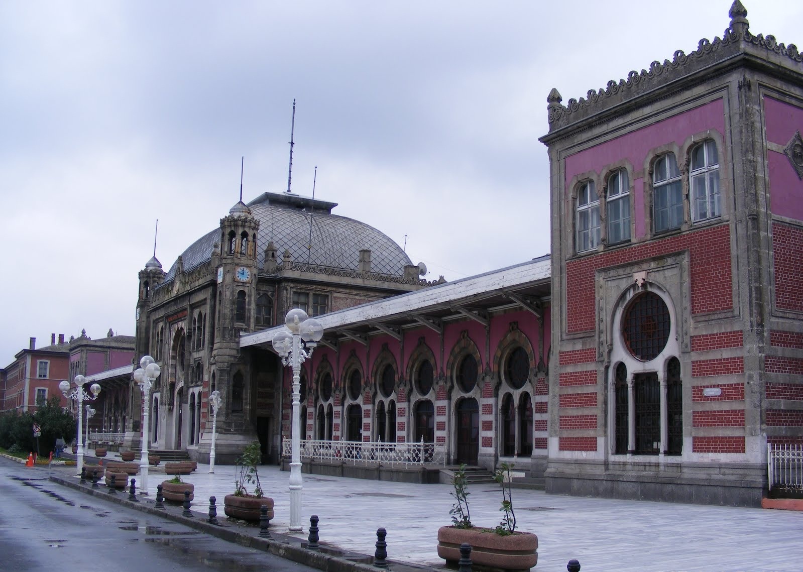 вокзал сиркеджи. сиркечи стамбул. вокзал сиркеджи восточный экспресс. железнодорожный вокзал стамбул сиркеджи. восточный вокзал стамбул.