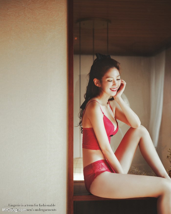 Beautiful Lee Chae Eun in October 2017 lingerie photo shoot (98 photos) photo 2-13