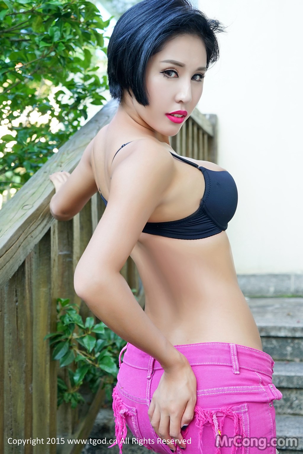 TGOD 2015-09-19: Model Na Yi Ling Er (娜 依 灵儿) (40 photos) photo 2-1