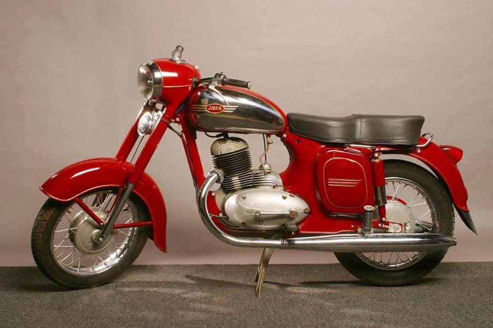 Indian Roadie History of Jawa and Yezdi motorcycles in India