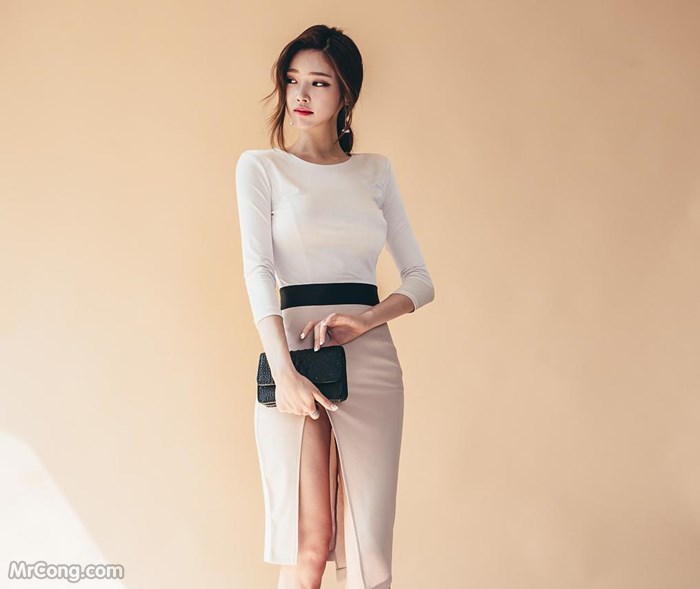 Beautiful Park Jung Yoon in the April 2017 fashion photo album (629 photos) photo 25-17