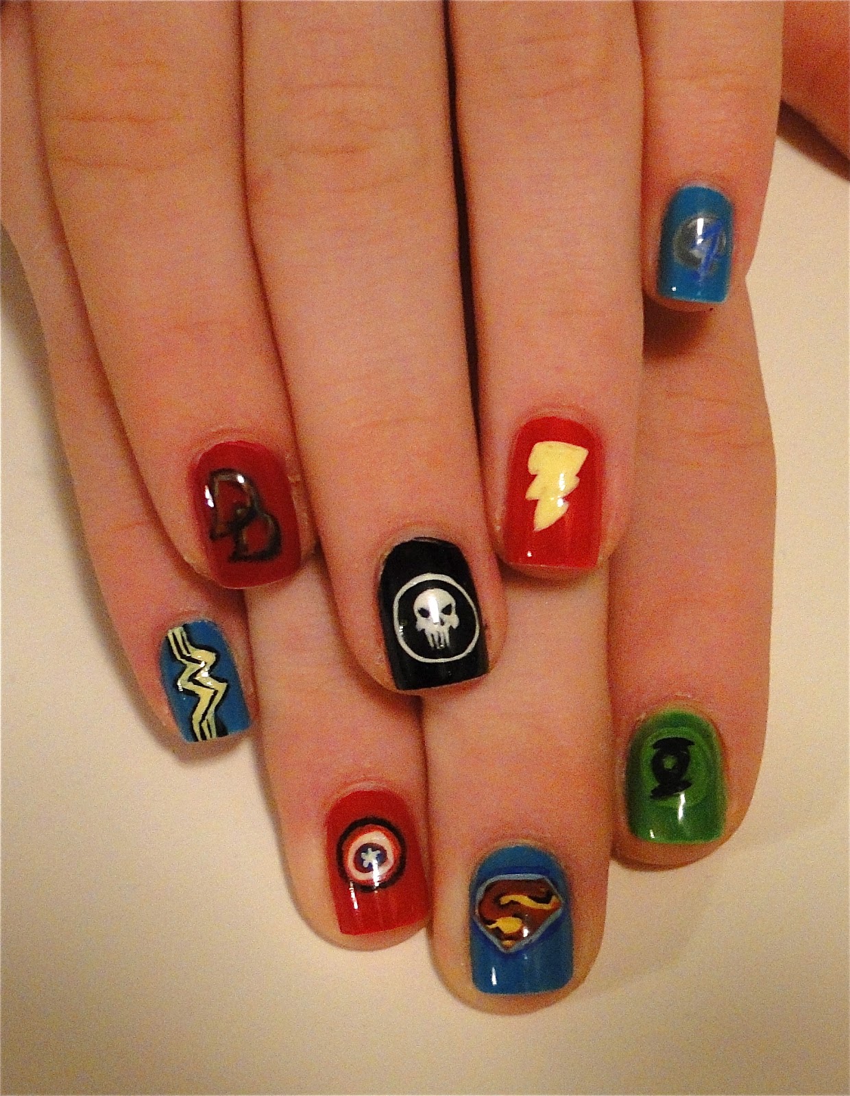 WeeklyWackyNails Superhero Nail Art