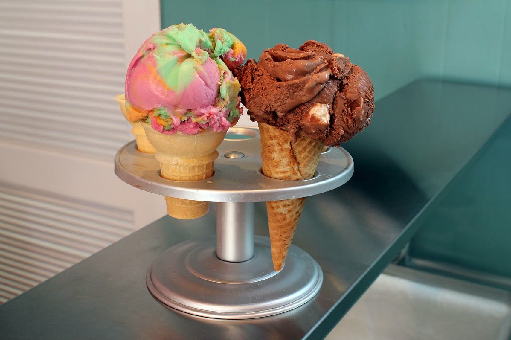 Glendora Village "Word on The Avenue" July 2014