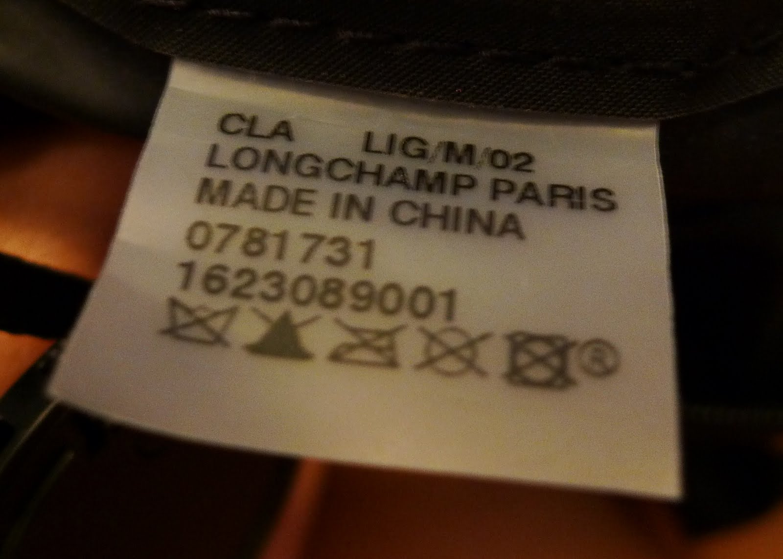 ON FRENCH AND CHINESE LE PLIAGES+AUTHENTICATE YOUR LE PLIAGE