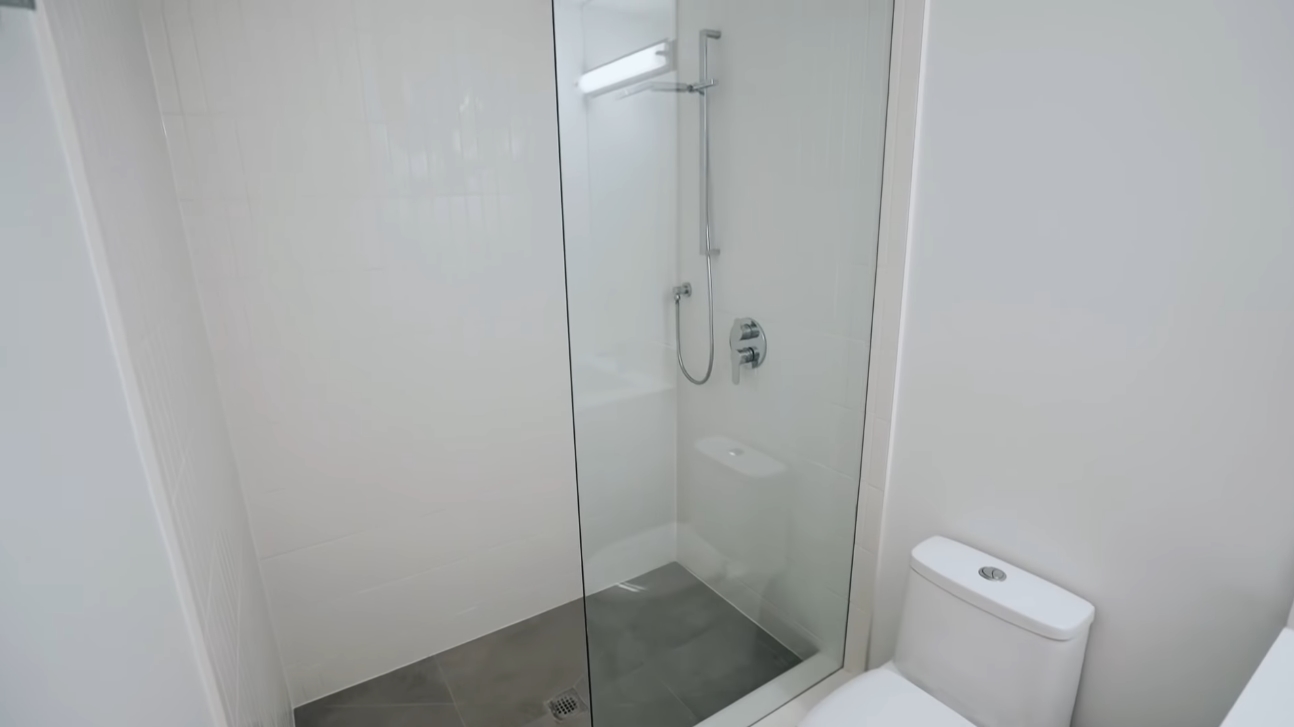 33 Photos vs. 14 Archerhill Dr, Toronto vs. Home Interior Design Tour