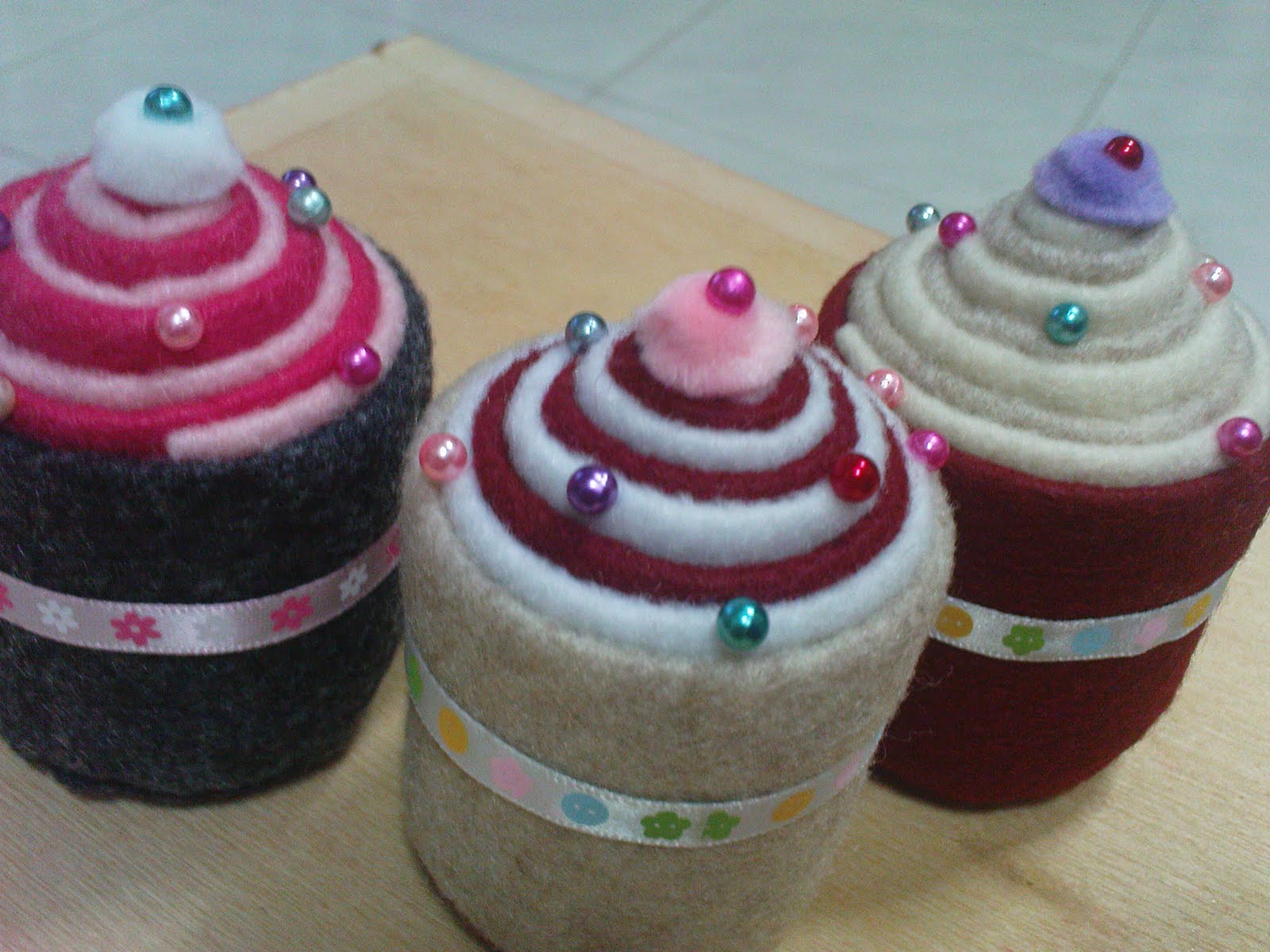 The Handmade Passion Felt food play, Pincushions, Keychains, Brooches