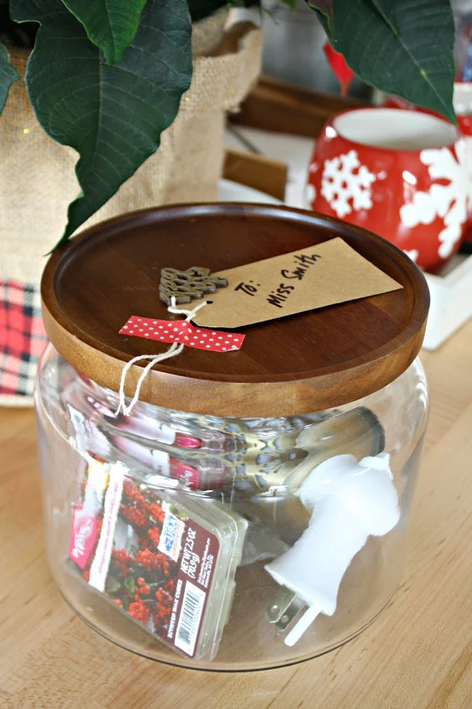 gifts in a jar