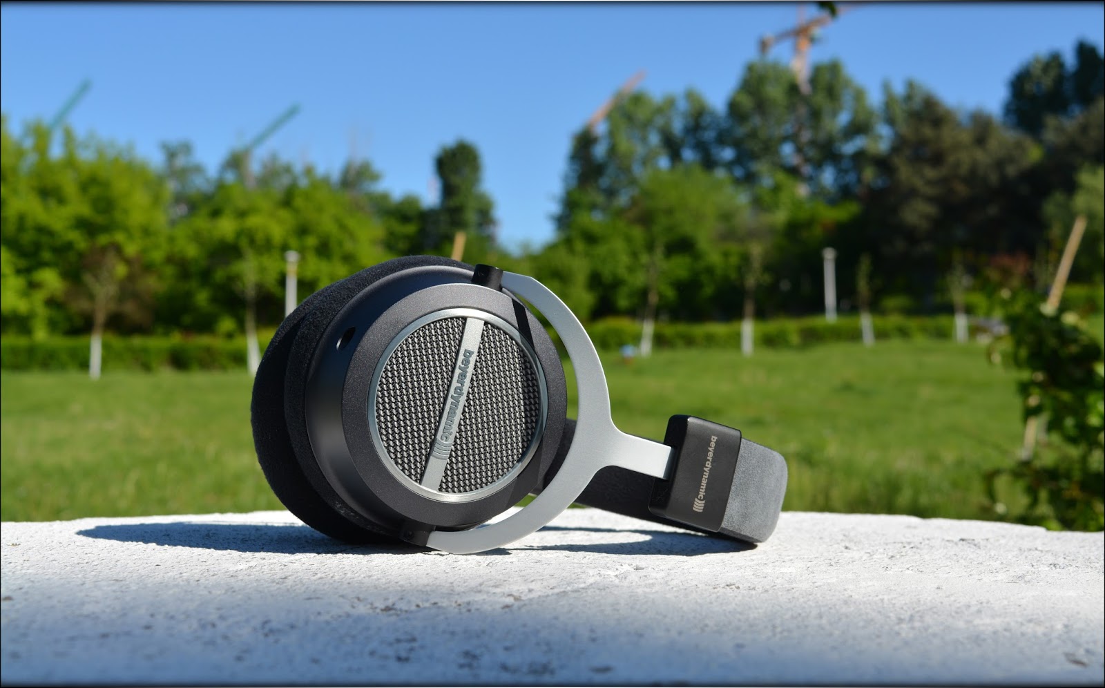 Audiophile-Heaven-Beyerdynamic-Amiron-Home-Review-Official-Photo-19.jpg