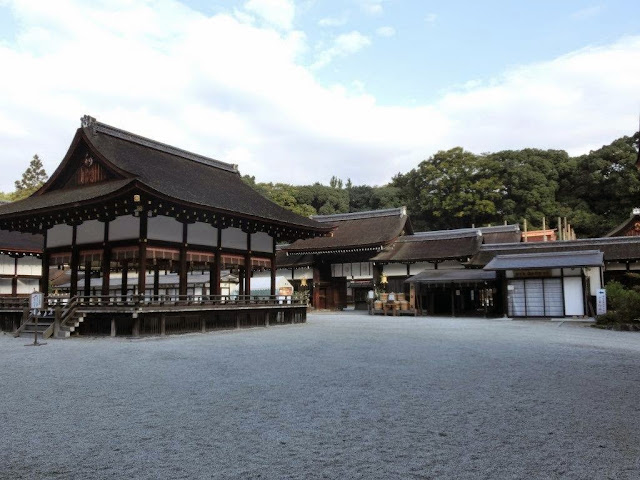 下鴨神社 賀茂御祖神社～糺の森に囲まれた社～