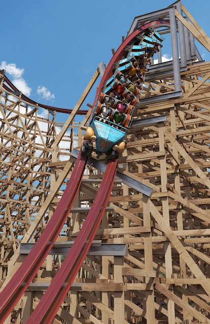 twisted timbers hybrid coaster kings dominion 2018