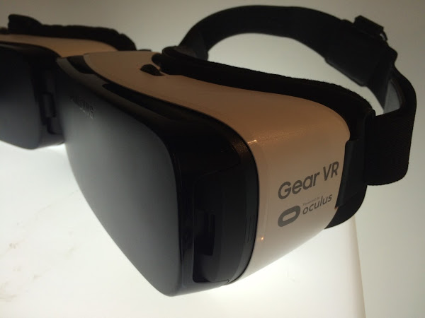 GEAR VR GEAR VR