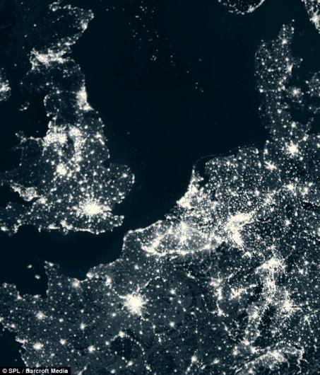 صور فضائية تكشف عن فارق مخيف بين العالم الثالث وأوروبا