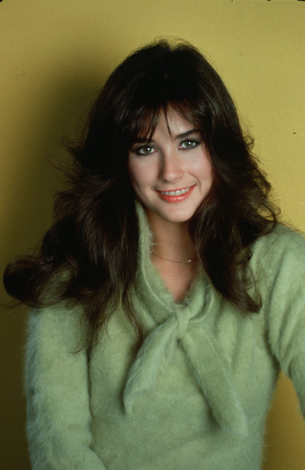 Young Celebrity Photo Gallery: Demi Moore as Beautiful Young Girl