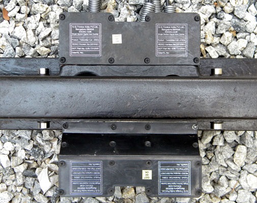 Railways installs 2000 Digital Axle Counters in Mumbai stations - IRCTC ...