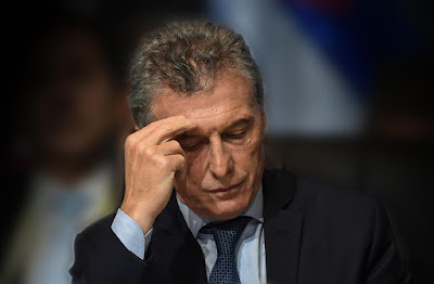 Subió el riesgo país, al mayor nivel desde que llegó Cambiemos al poder: Argentina muy complicada para conseguir financiamiento externo. Además, se desplomó el Merval y aumentó el dólar