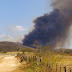 Incêndio atinge zona rural de Pedra Branca e se alastra até perto de Boa Ventura