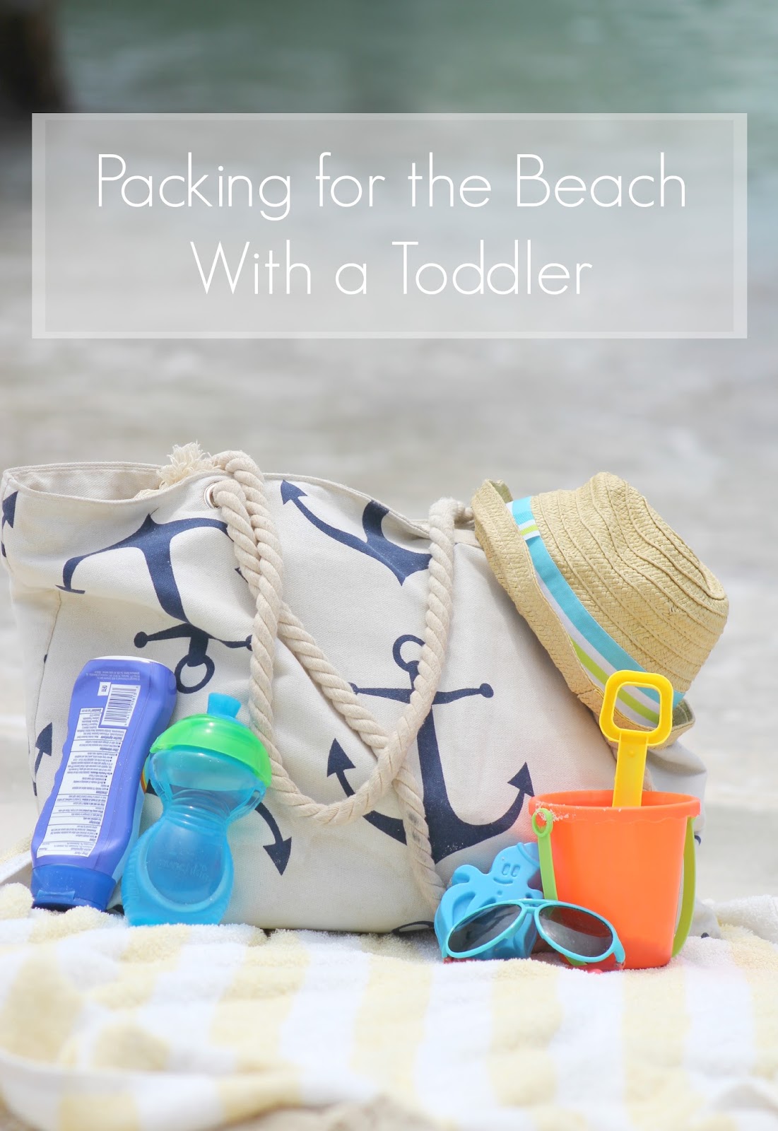 Beautifully Candid Packing For The Beach With a Toddler