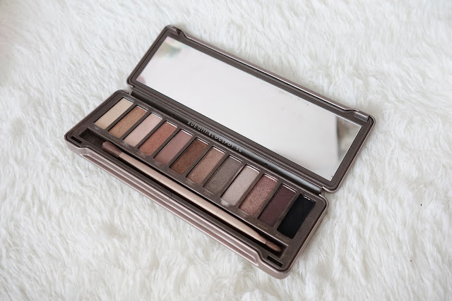 Urban Decay Naked Palette 2 Review and Swatches