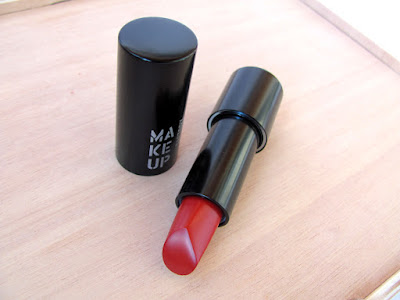 Помада Make Up Factory Magnetic Lips 369