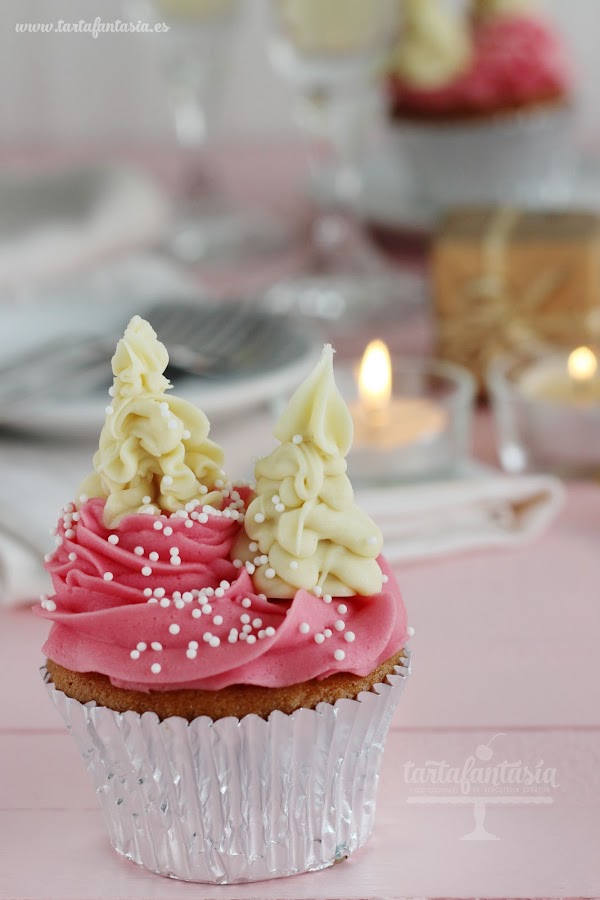 Cupcakes de Navidad con Abetos de chocolate Blanco
