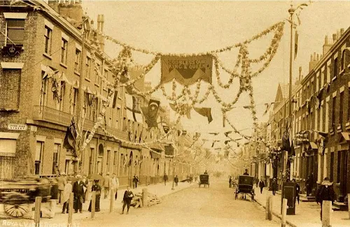 Rodney Street, 1904