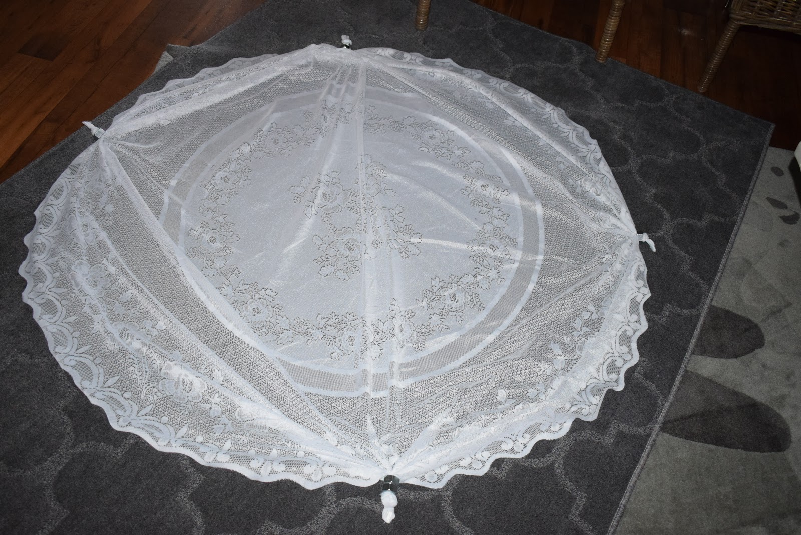 Spaces Made Perfect How to Solutions for keeping Patio Table Cloth