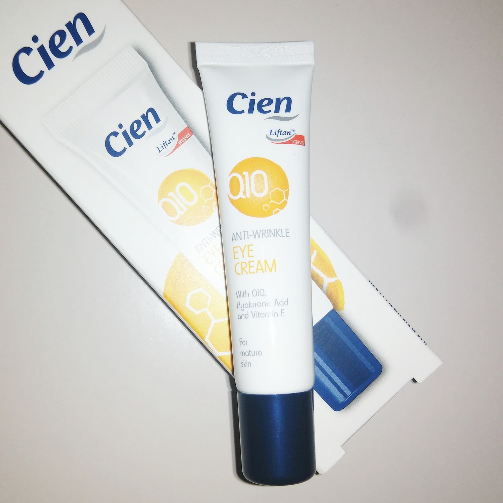 Los secretos de Pandora: Contorno de ojos Cien de Lidl