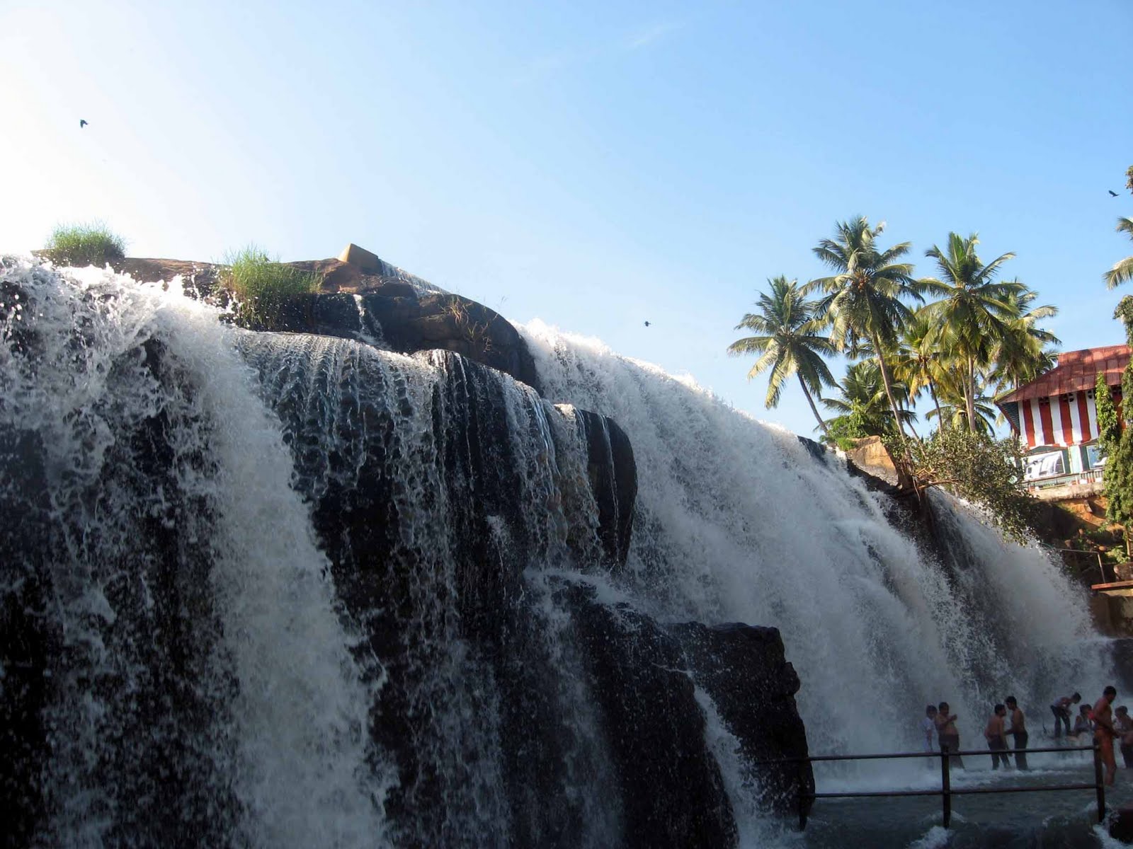 thirparappu-falls-kanyakumari-district-portal