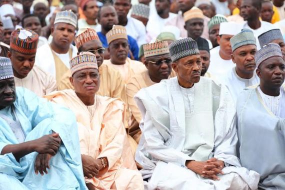 a Photos: President Buhari observes the Eid Prayers