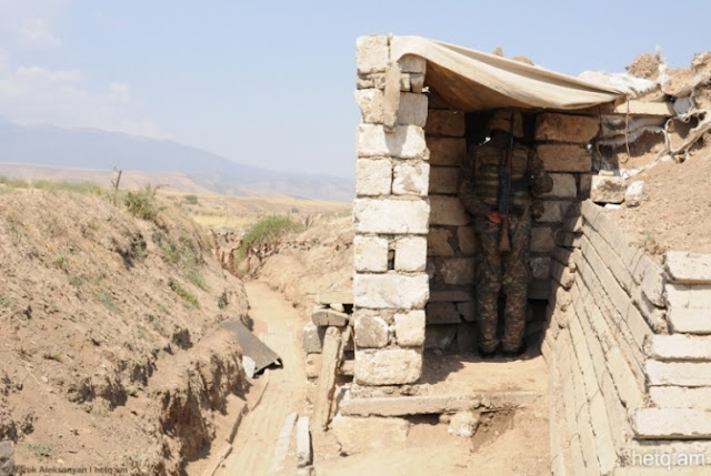 Dos soldados muertos en Karabaj