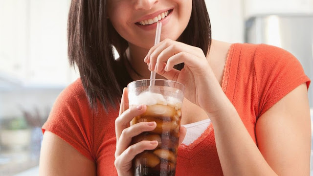 Kandungan Berbahaya Dalam Coca Cola, Bisa Akibatkan Kematian? Kandungan Berbahaya Dalam Coca Cola, Bisa Akibatkan Kematian?