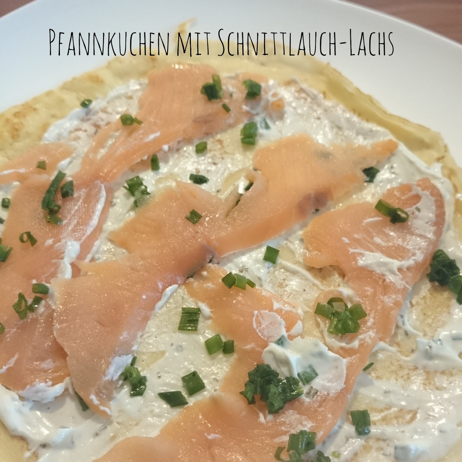 Lucciola: [Food] Pfannkuchen mit Schnittlauch-Lachs // Pancakes with ...