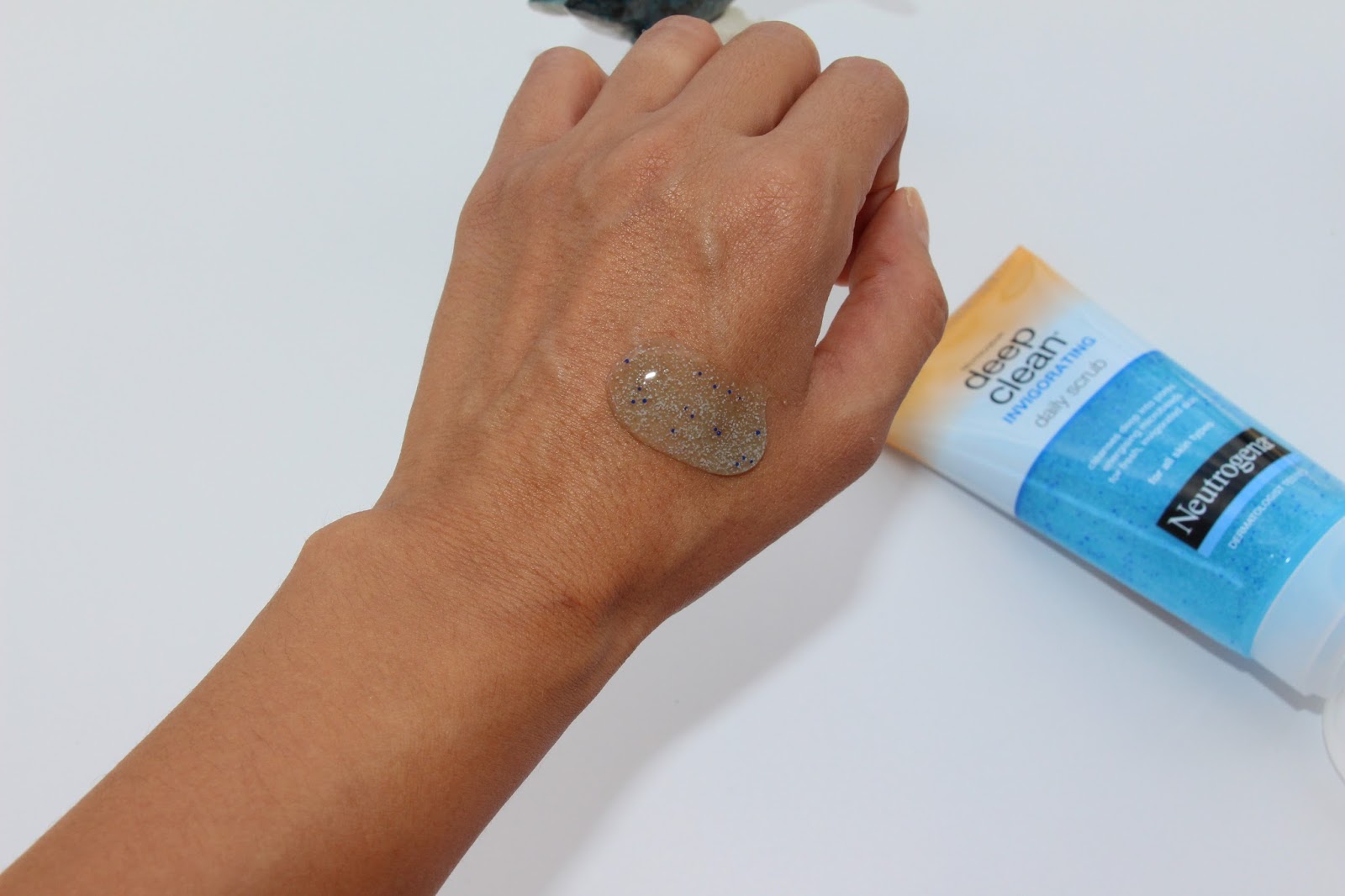 neutrogena peeling deep clean