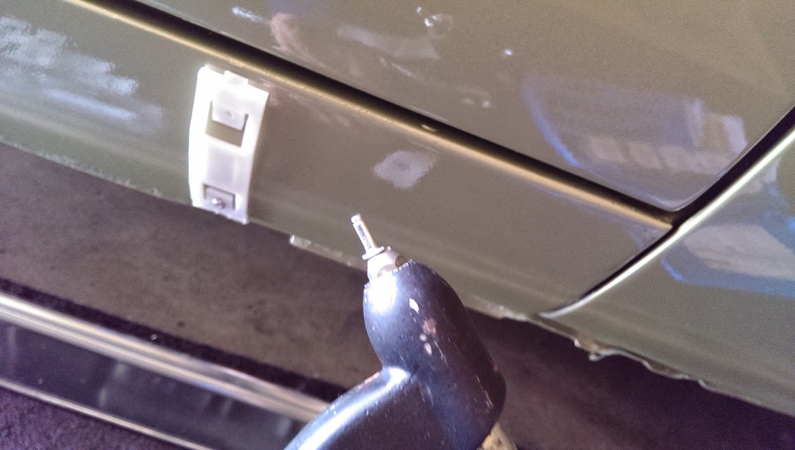 '67 Mustang Renovation Project Rocker Panel Molding Install