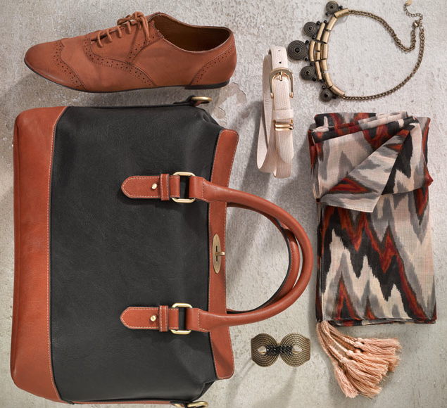 SFERA Y SUS COMPLEMENTOS | Ponte tu Ropa